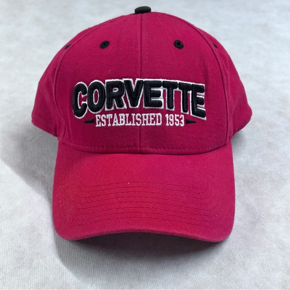 The Game Corvette‎ Red Hat - Picture 1 of 8